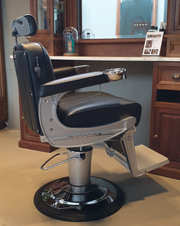 Barber Chair Champion | Barbersconcept | Barber chairs