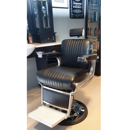 Barber Chair Champion | Barbersconcept | Barber chairs